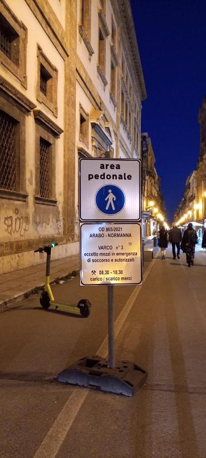 Suite Alla Cattedrale Palermo Bagian luar foto